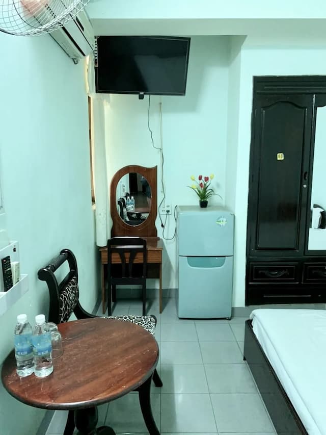 Thien Phuc Hotel-Triple Room-2