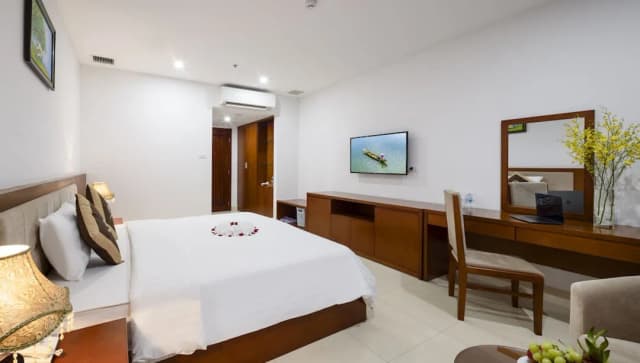 T.78 Hotel Nha Trang-Deluxe Double or Twin Room-2