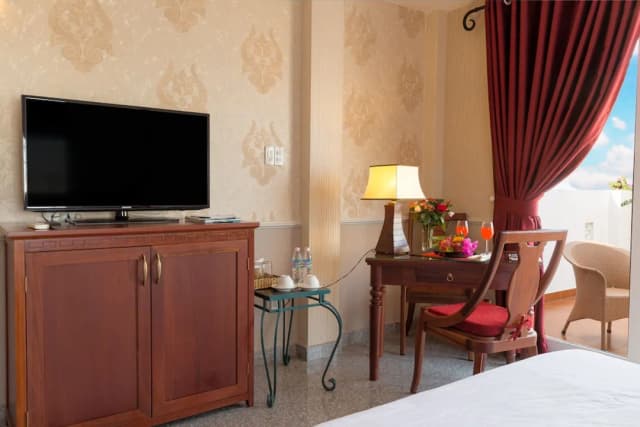 濱城精品飯店-行政雙人房-5