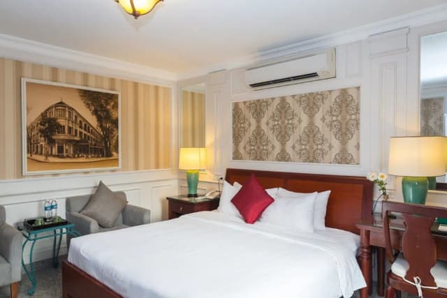 濱城精品飯店-行政雙人房-4