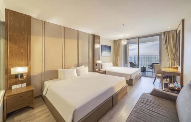 Panorama Beachfront Nha Trang by LYN Condotel-家庭开间, 阳台, 海景-3