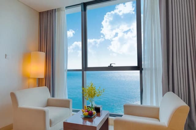 グランド トゥーラン ホテル-OCEAN DELUXE TWIN-3