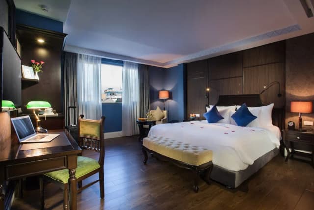 歐藝廊高級水療酒店-Premier Suite Old Quarter View Free 02 Minibar Items, 04 Laundry Items Per Stay-6