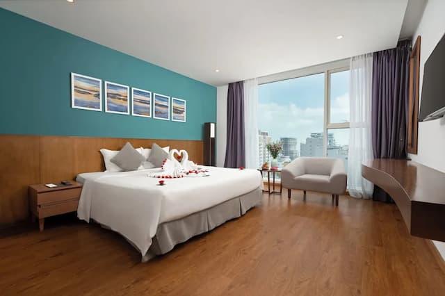 ロイヤル ロータス ホテル ダナン-Suite room with city view or sea view-11
