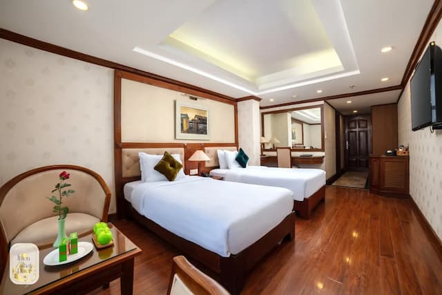 添泰飯店-Deluxe Double or Twin With Balcony-3