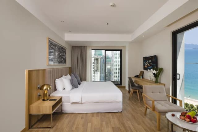 Nagar Hotel Nha Trang-Junior Suite Double Ocean View With Balcony-1