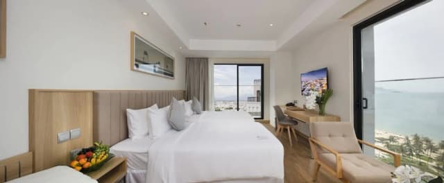 Nagar Hotel Nha Trang-Junior Suite Double Ocean View With Balcony-7