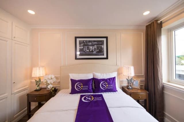 西貢夜晚豪華飯店-基本雙人房 (Window)-7