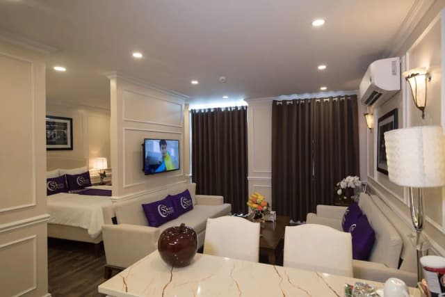 西貢夜晚豪華飯店-奢華開放式客房-10