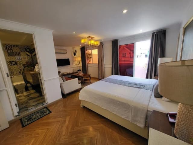 西貢夜晚豪華飯店-奢華開放式客房-3