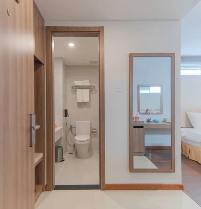 リブラ ホテル ニャチャン-Deluxe Double or Twin Room with No Window-11