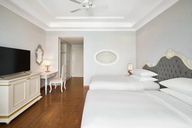 芽莊萬豪度假村及水療中心，Hon Tre 島-豪華客房, 2 張單人床, 花園景觀 (Balcony)-2