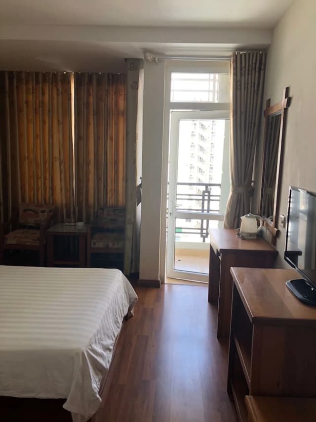 Golden Sea Hotel Nha Trang-Family Twin Room, 2 Queen Beds, City View-1