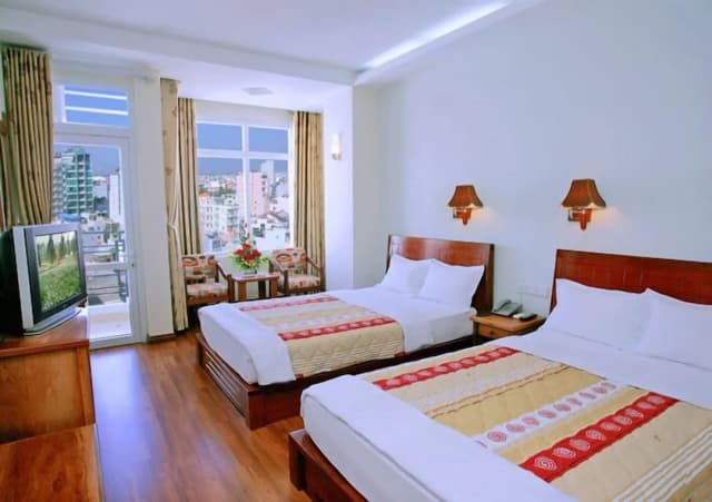 Golden Sea Hotel Nha Trang-Family Twin Room, 2 Queen Beds, City View-6