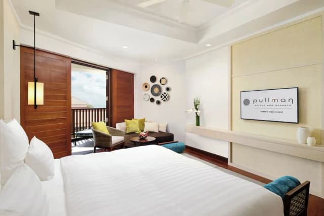 풀먼 다낭 비치 리조트-Deluxe Room, 1 Queen Bed, Garden View (or Pool view)-1