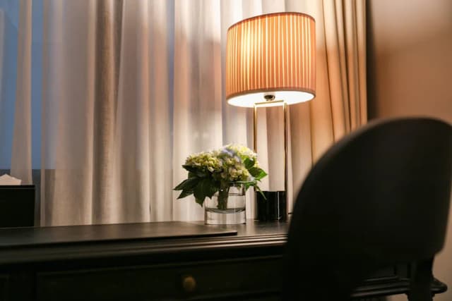 國王合奏 Spa 飯店-Deluxe double/twin room internal window-2