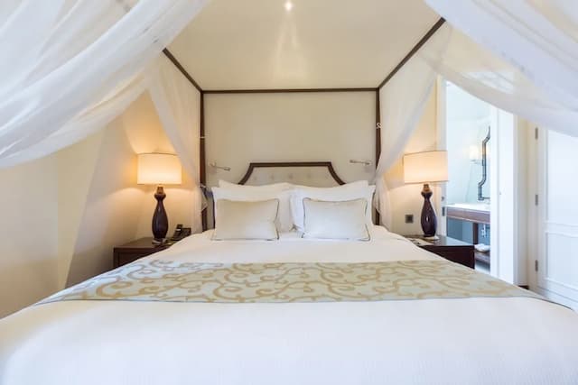 ヴィラ ソング サイゴン-Art Suite River View-3