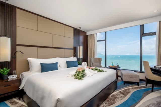 明托安海洋酒店-客房, 1 張特大雙人床, 海景 (Delight Ocean)-1