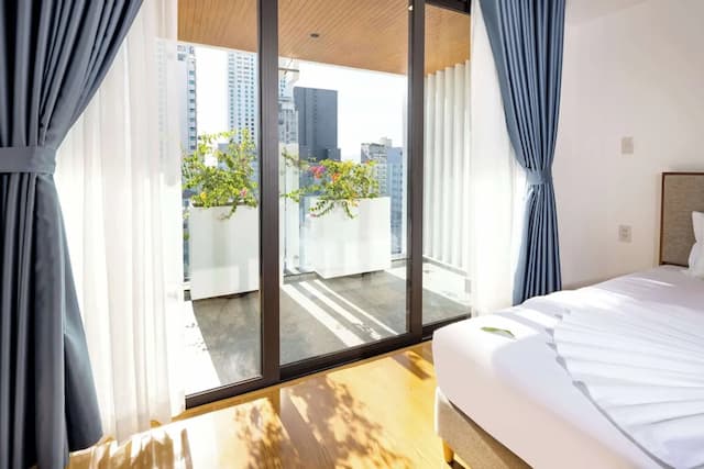 The Summer Hotel-Premium Double Room, Balcony, City View-5