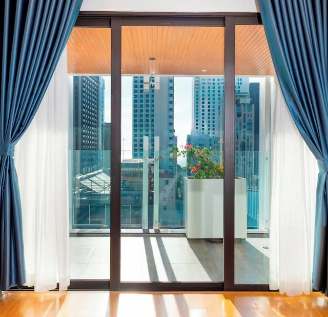 The Summer Hotel-Premium Double Room, Balcony, City View-4