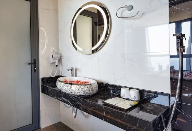 Ruby Luxury Hotel-Executive Twin Room, Sea View-7