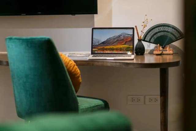 河內布魯姆酒店-豪華公寓, 1 間臥室, 浴缸, 城市景-1