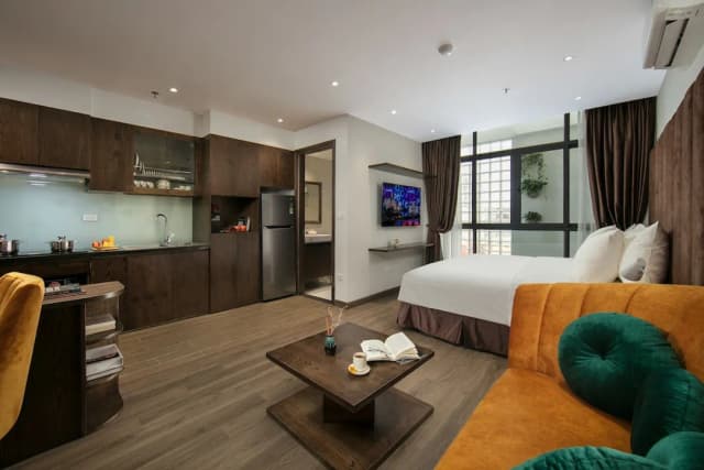 河內布魯姆酒店-高級開放式客房, 1 張特大雙人床, 非吸煙房, 浴缸-7