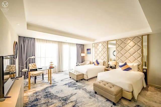 La Vela Saigon Hotel-La Vela Luxury Twin Room-1