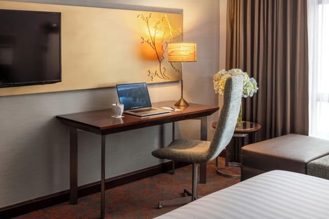 Pullman Hanoi Hotel-Executive Suite, 1 King Bed, Club Lounge Access-9