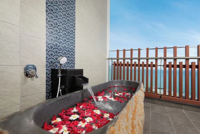 다낭 - 미카즈키 재패니즈 리조트 & 스파-시니어 스위트, 바다 전망 (Panoramic)-3