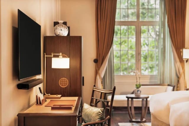 Sofitel Legend Metropole Hanoi-Heritage Wing, Grand Luxury Room with Metropole Privileges and Benefits, Twin Beds-2