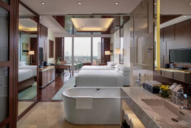 JW Marriott Hotel Hanoi-Deluxe Room, 2 Double Beds, Non Smoking-1
