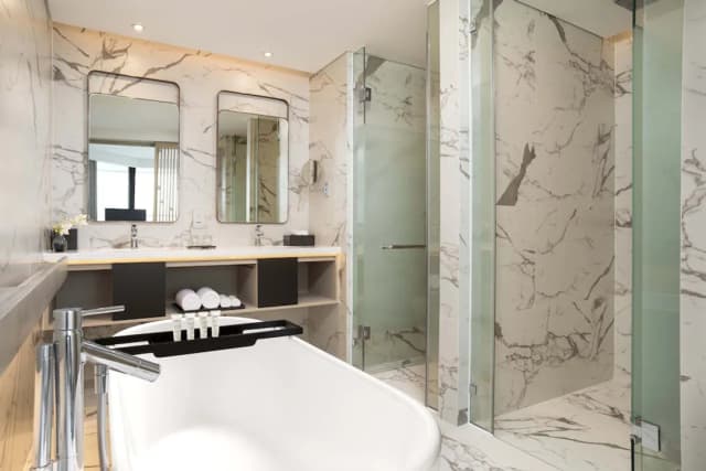 ラディソン ホテル ダナン-エグゼクティブ スイート オーシャンビュー コーナー (Lounge Access)-8