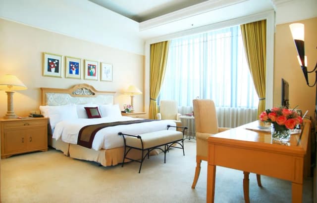 Hanoi Daewoo Hotel-Club Suite-2