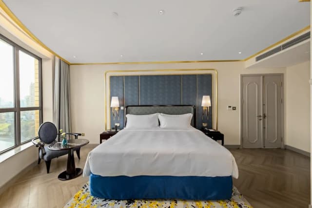 Dolce by Wyndham Hanoi Golden Lake-Suite, 1 King Bed (Golden)-2
