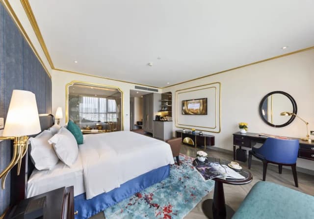 Dolce by Wyndham Hanoi Golden Lake-Executive Room (Golden)-1