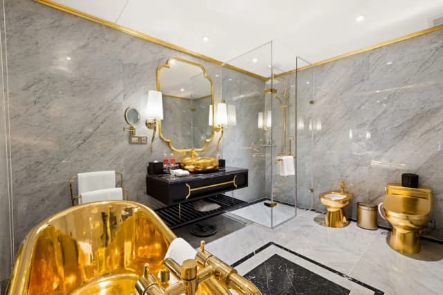 Dolce by Wyndham Hanoi Golden Lake-Deluxe Room (Golden)-8