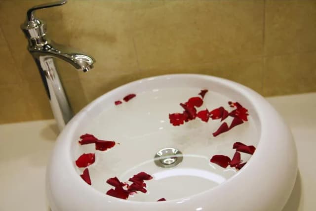 피비텔 킹 호텔-디럭스 트윈룸, 부분 바다 전망-6