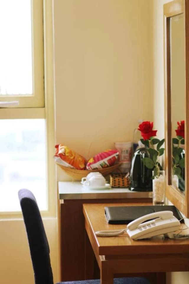 피비텔 킹 호텔-디럭스 트윈룸, 부분 바다 전망-4