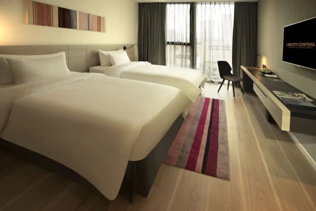 Liberty Central Saigon Citypoint-Deluxe Room Only-7