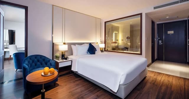 Best Western Premier Marvella Nha Trang-尊贵客房, 1 张特大床, 阳台, 海景-2