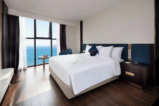 Best Western Premier Marvella Nha Trang-蜜月套房, 1 张特大床, 阳台, 海景-1