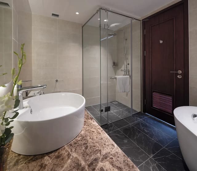 Best Western Premier Marvella Nha Trang-行政套房, 1 张特大床, 阳台, 海景-7