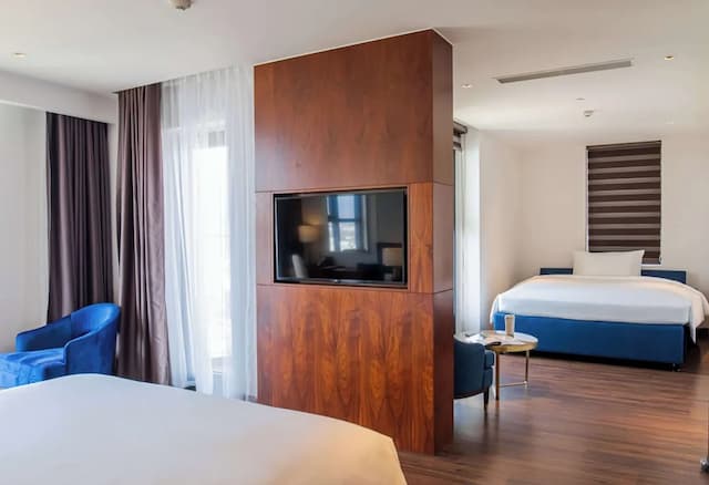 Best Western Premier Marvella Nha Trang-家庭套房, 多张床, 阳台, 海景-3