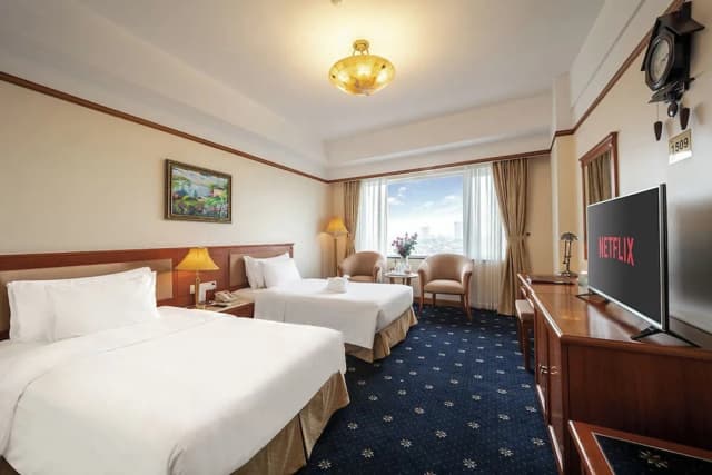A25 Premium Hotel-Deluxe Twin Room, City View-1