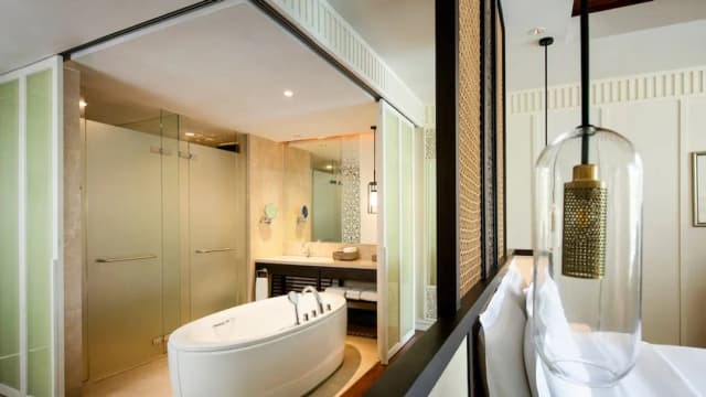 華欣度假村洲際飯店 - IHG 旗下飯店-套房, 1 張特大雙人床 (Private Garden)-5