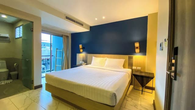 Andakira Hotel-Superior Room, 1 King Bed, City View-1