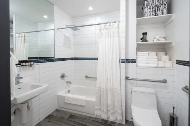 Little Charlie Hotel-베이직 쿼드룸, 퀸사이즈침대 2개-13