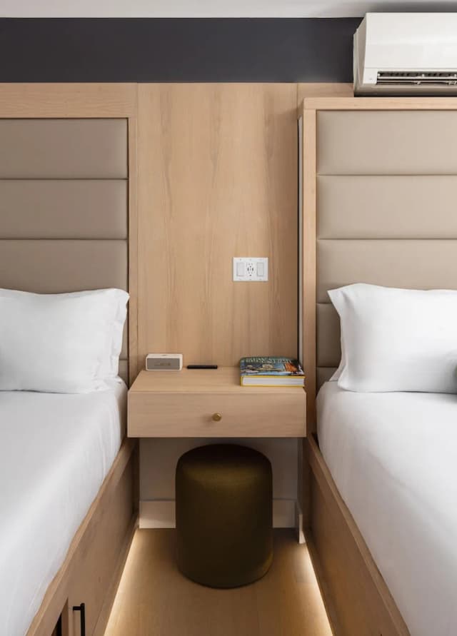 Little Charlie Hotel-베이직 쿼드룸, 퀸사이즈침대 2개-8