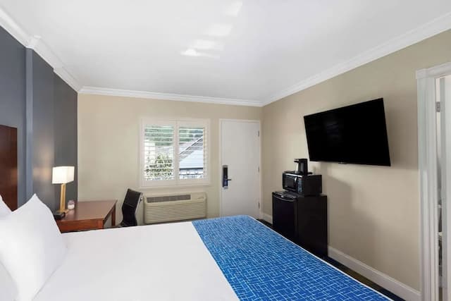 トラベロッジ バイ ウィンダム バイ フィッシャーマンズ ワーフ-スタンダード ルーム キングベッド 1 台-4